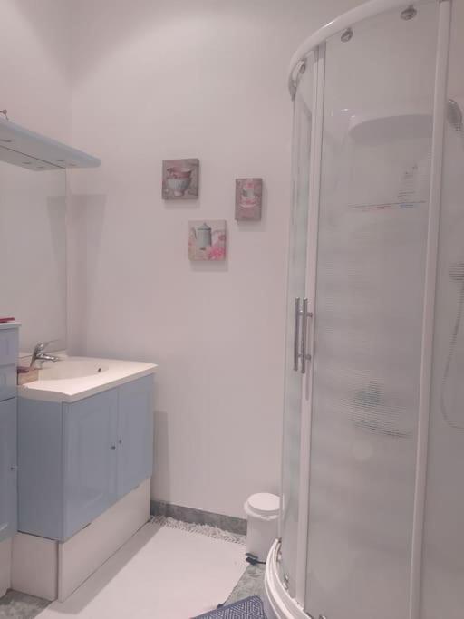 Chambre dans appartement de caractère Dole Esterno foto