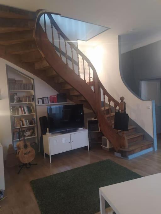 Chambre dans appartement de caractère Dole Esterno foto